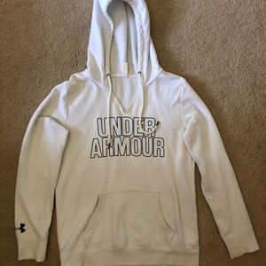 White Underarmour Sweatshirt